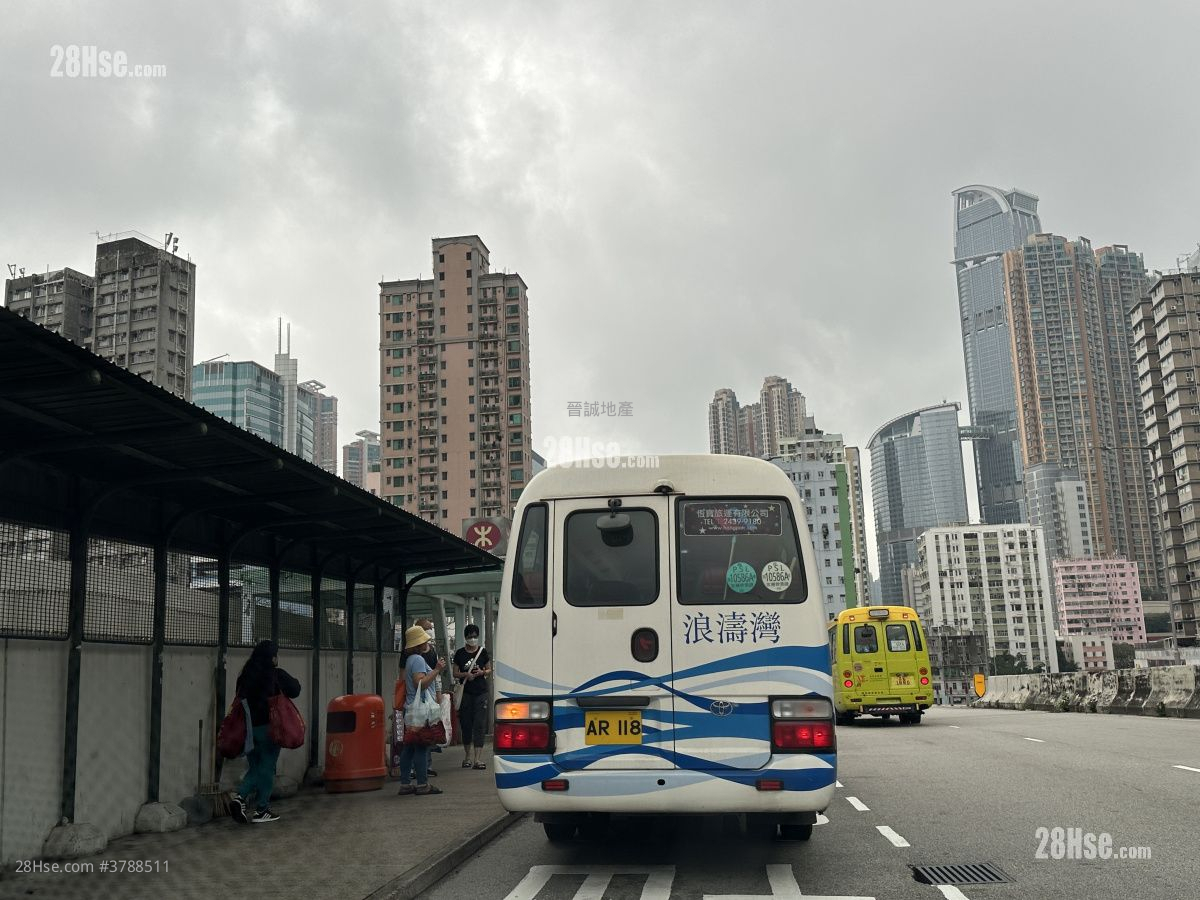 浪涛湾 租盘 2,456 平方尺