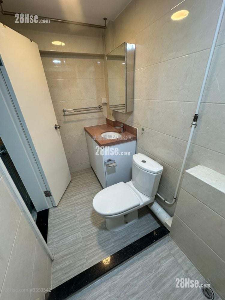 马闪排村 售盘 3 房 , 1 浴室 700 平方尺