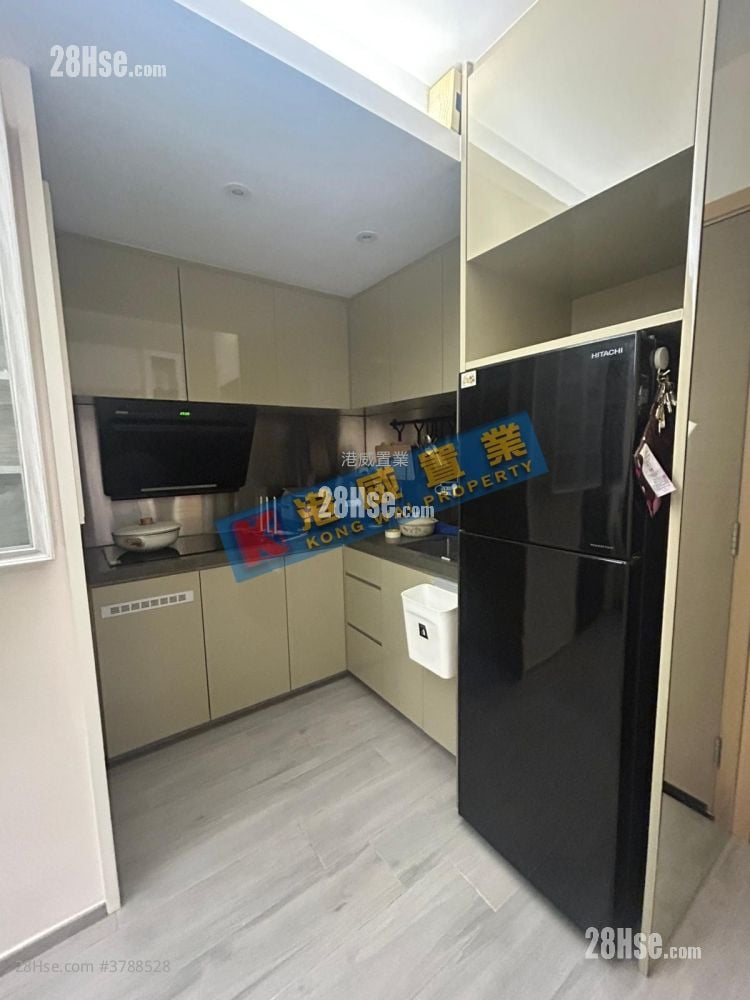 Chelsea Court Rental 2 Bedrooms , 1 Bathroom 401 ft²