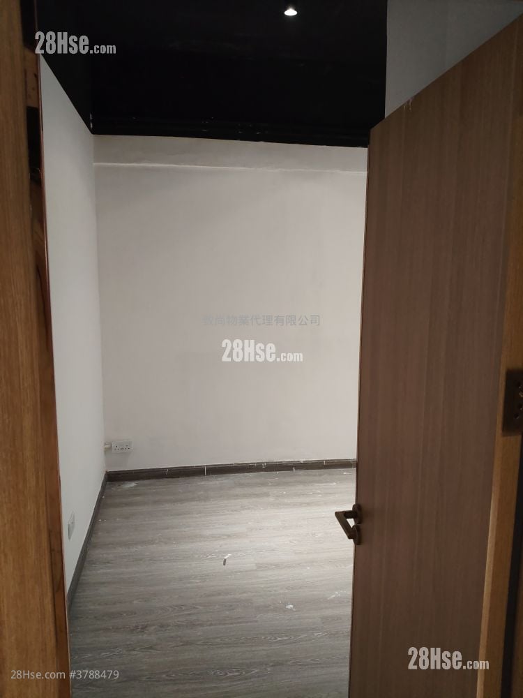 House Of Corona Rental