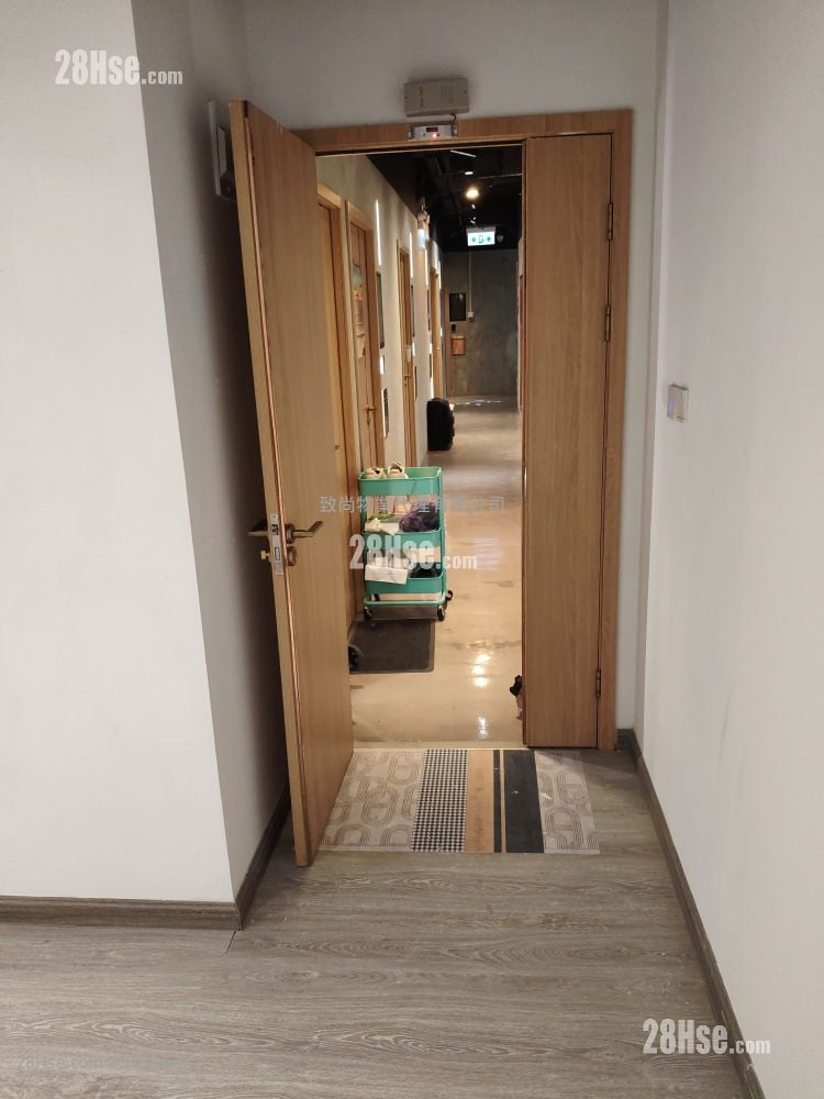 House Of Corona Rental