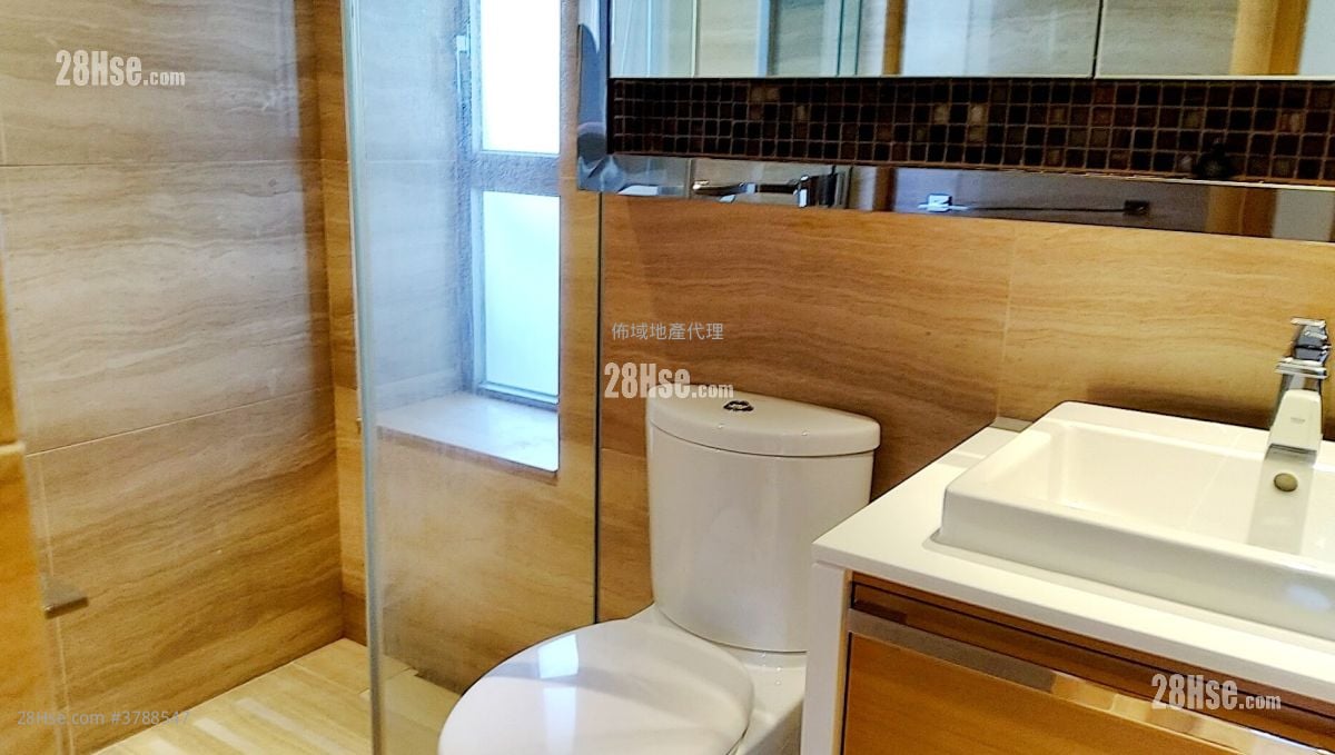 The Summa Sell 2 Bedrooms , 2 Bathrooms 769 ft²