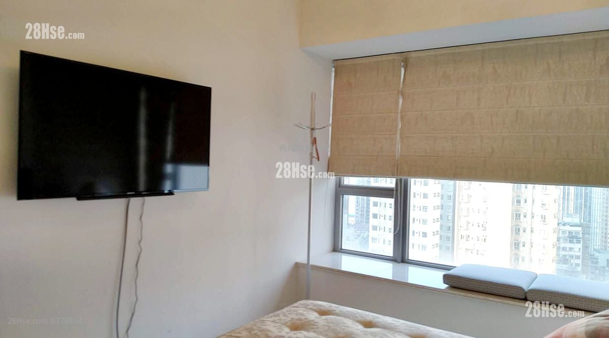 The Summa Sell 2 Bedrooms , 2 Bathrooms 769 ft²