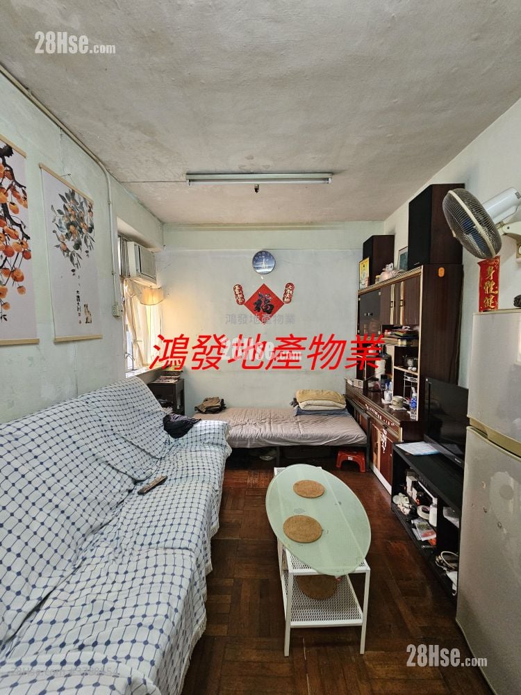 Ample Building Sell 2 Bedrooms , 1 Bathroom 396 ft²