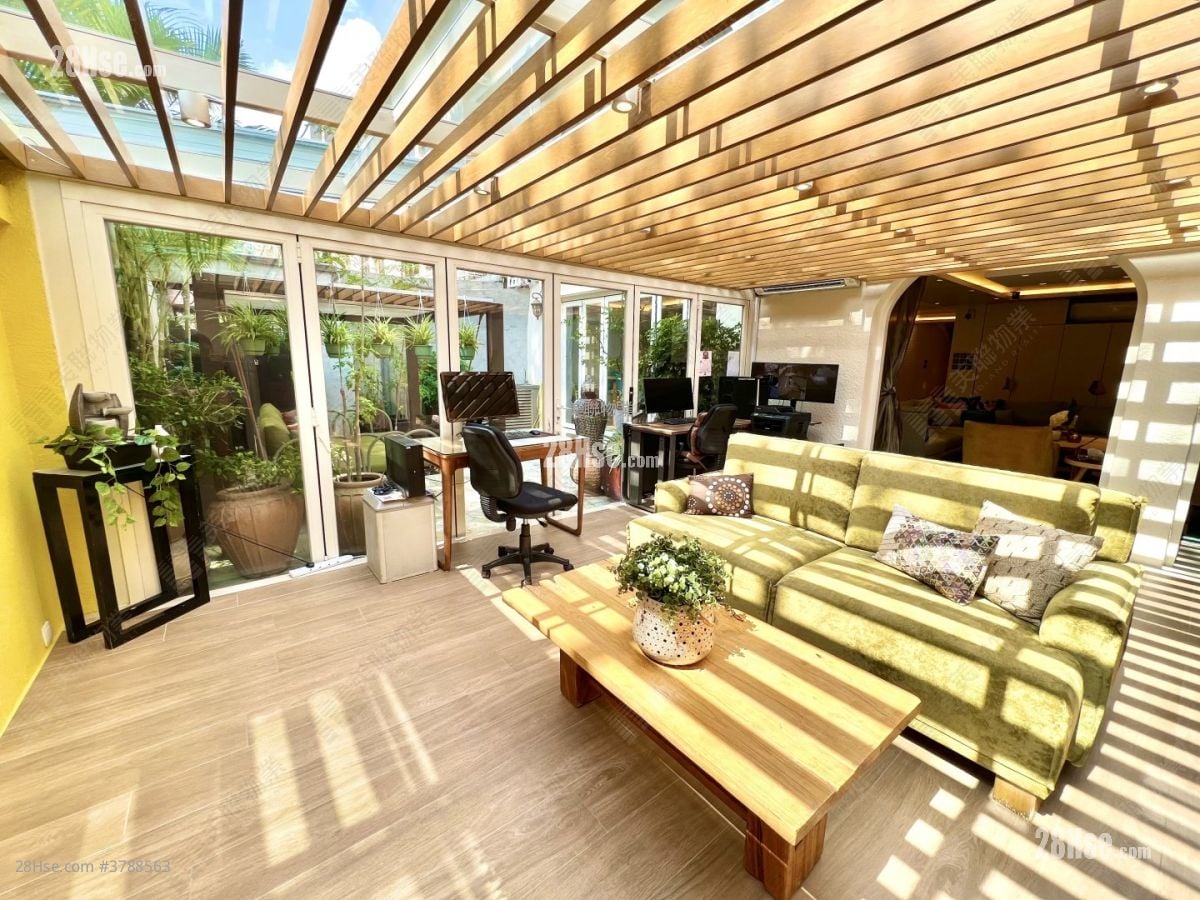 柏卢 售盘 5+ 房 4,136 平方尺