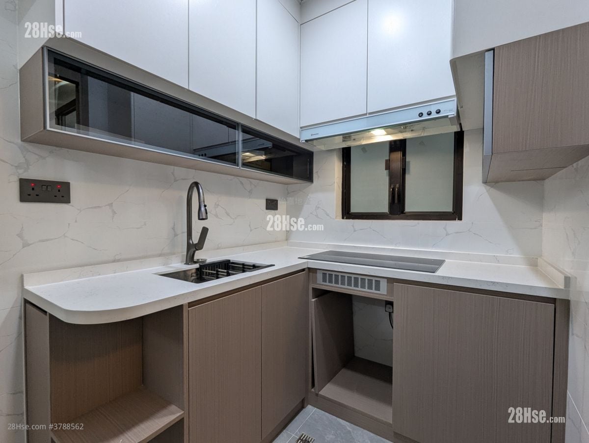 Paterson Building Sell 3 Bedrooms , 2 Bathrooms 752 ft²