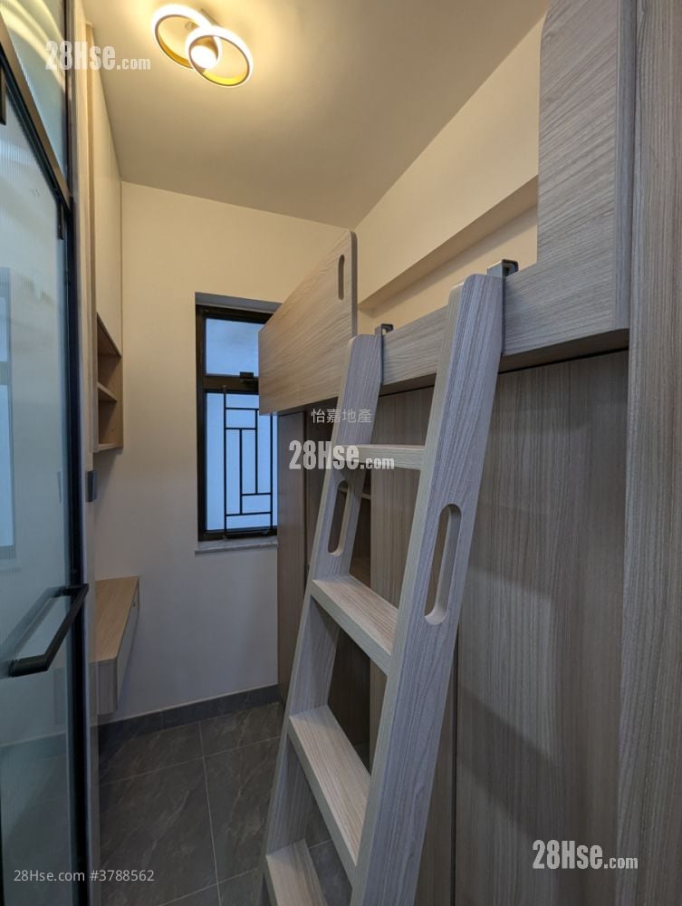 Paterson Building Sell 3 Bedrooms , 2 Bathrooms 752 ft²