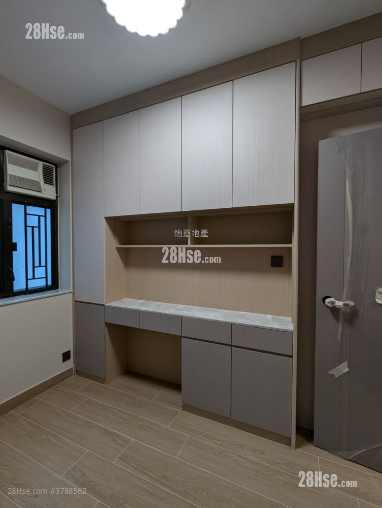 Paterson Building Sell 3 Bedrooms , 2 Bathrooms 752 ft²