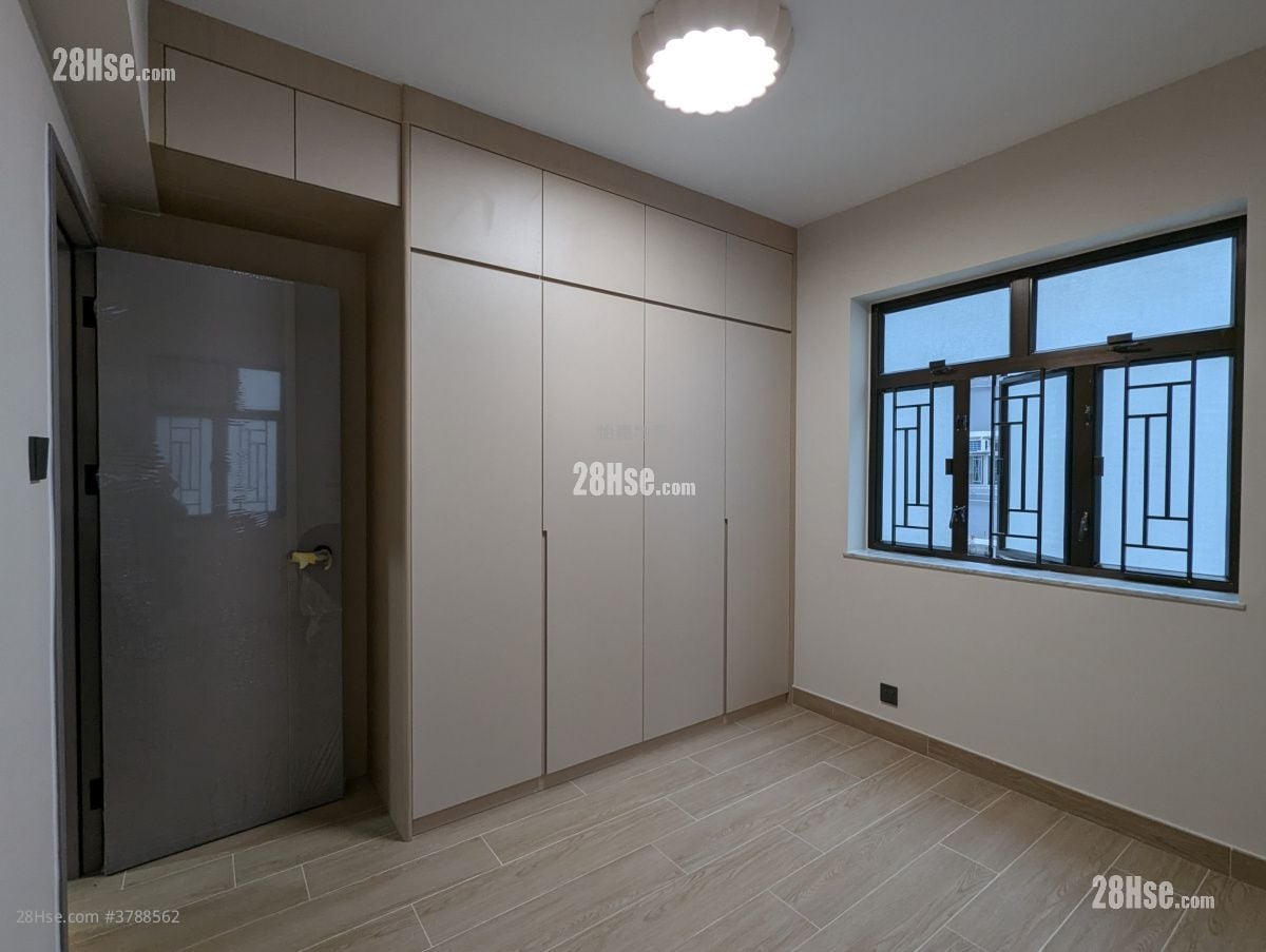 Paterson Building Sell 3 Bedrooms , 2 Bathrooms 752 ft²