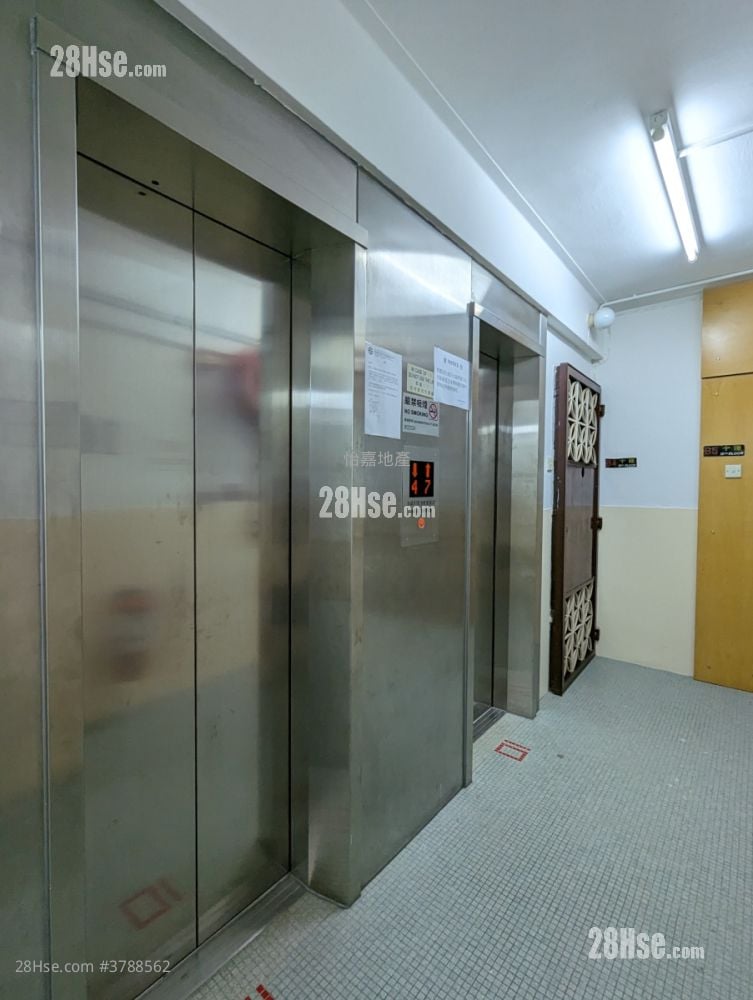 Paterson Building Sell 3 Bedrooms , 2 Bathrooms 752 ft²