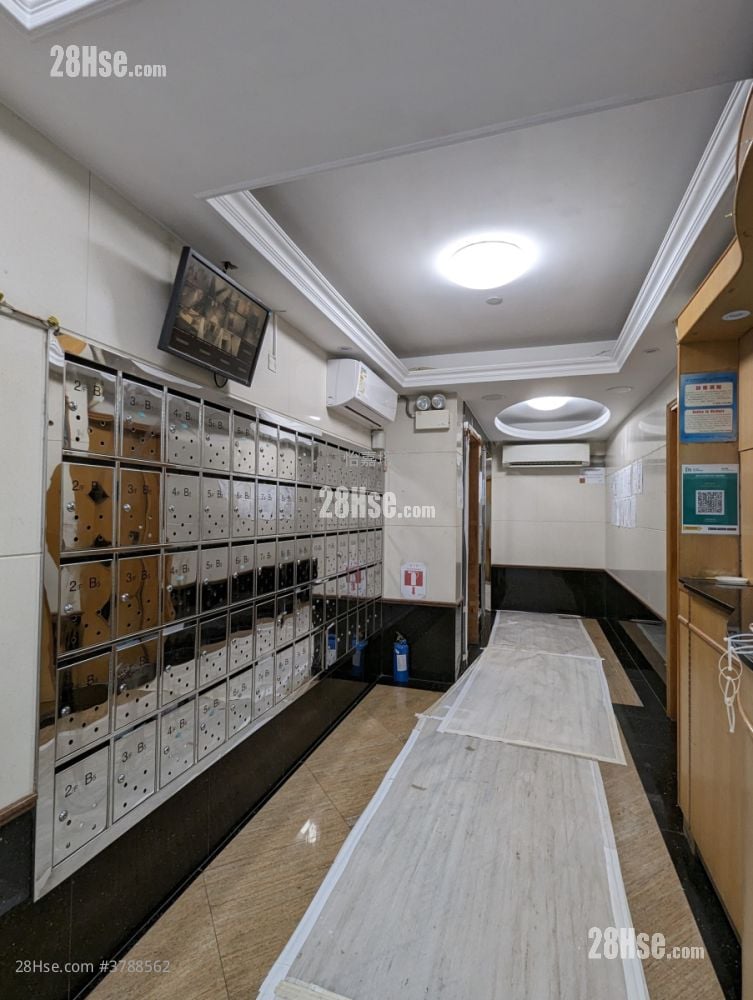 Paterson Building Sell 3 Bedrooms , 2 Bathrooms 752 ft²