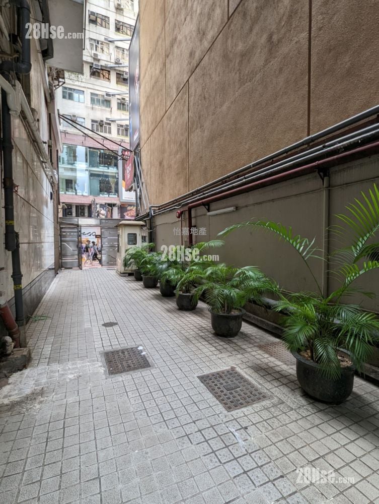 Paterson Building Sell 3 Bedrooms , 2 Bathrooms 752 ft²