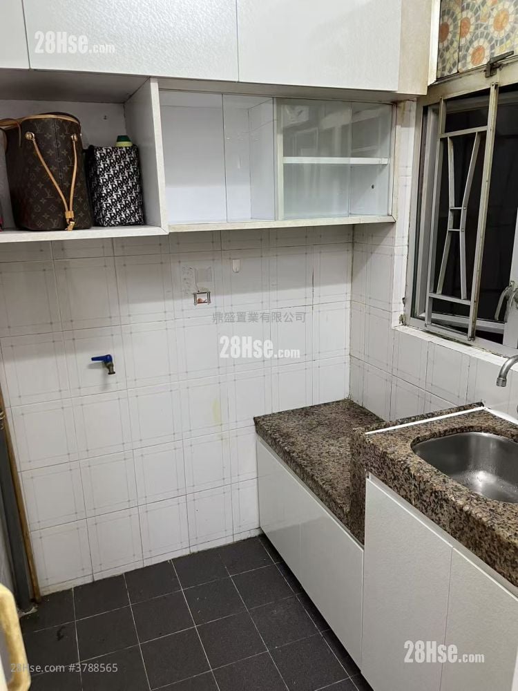 崇义楼 租盘 346 平方尺