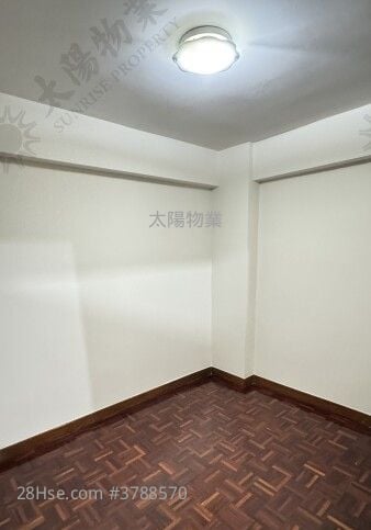 Whampoa Garden Rental 3 Bedrooms 714 ft²