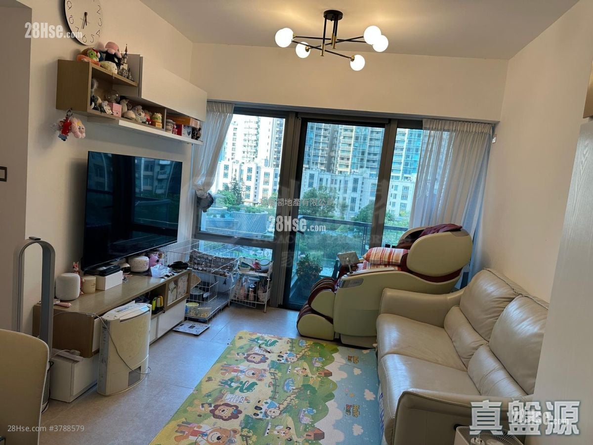 云滙 租盘 4 房 , 3 浴室 811 平方尺