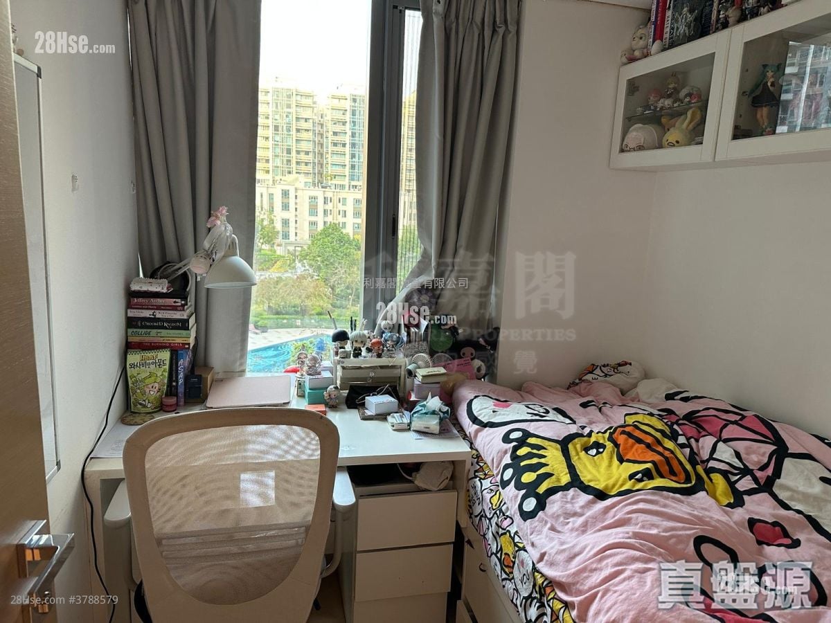 云滙 租盘 4 房 , 3 浴室 811 平方尺