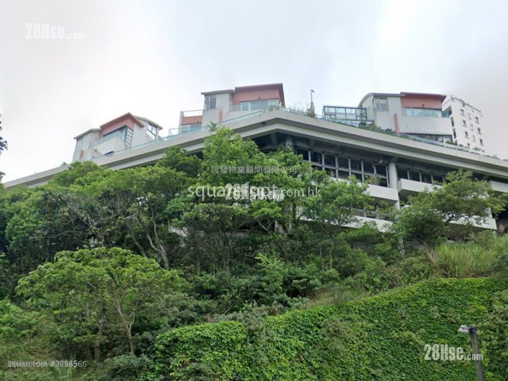 Sunshine Villa Sell 3 Bedrooms , 3 Bathrooms 1,690 ft²