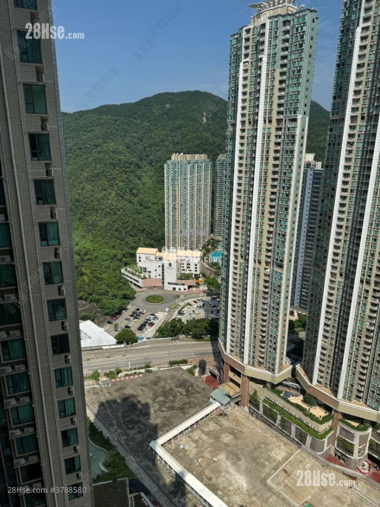 致蓝天 售盘 3 房 , 3 浴室 772 平方尺