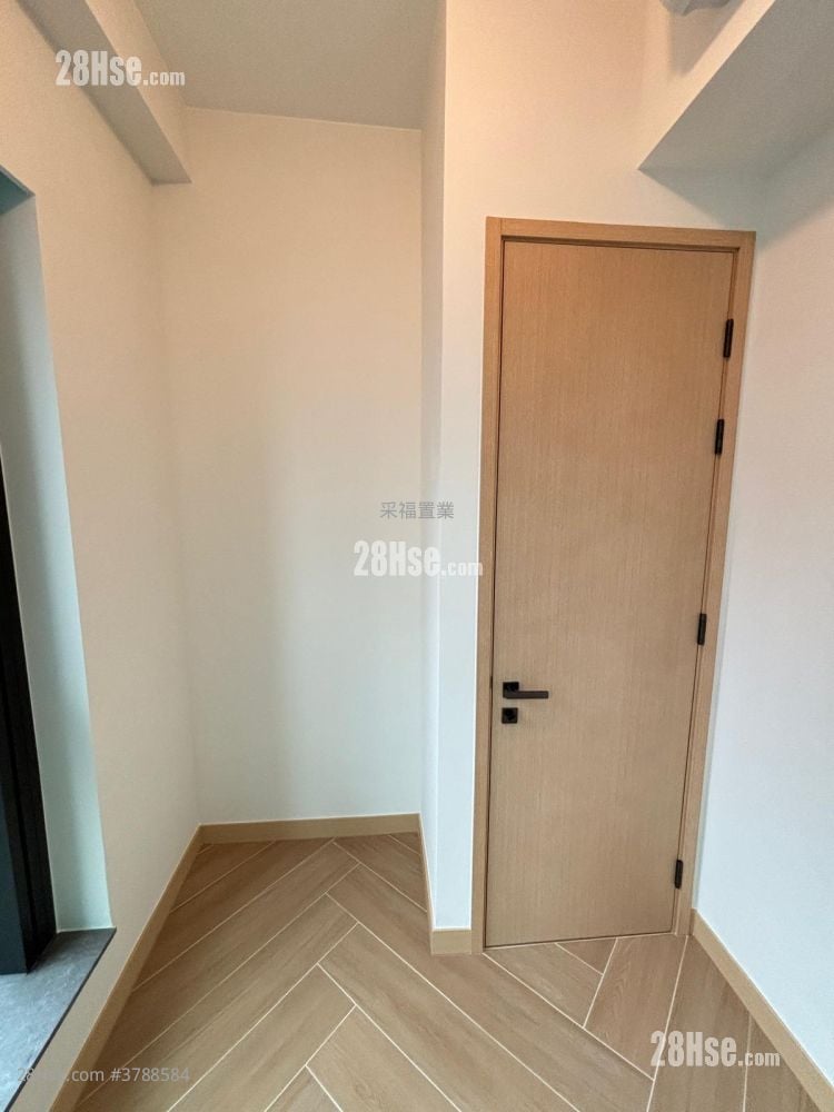 The Haddon 租盘 3 房 , 1 浴室 430 平方尺