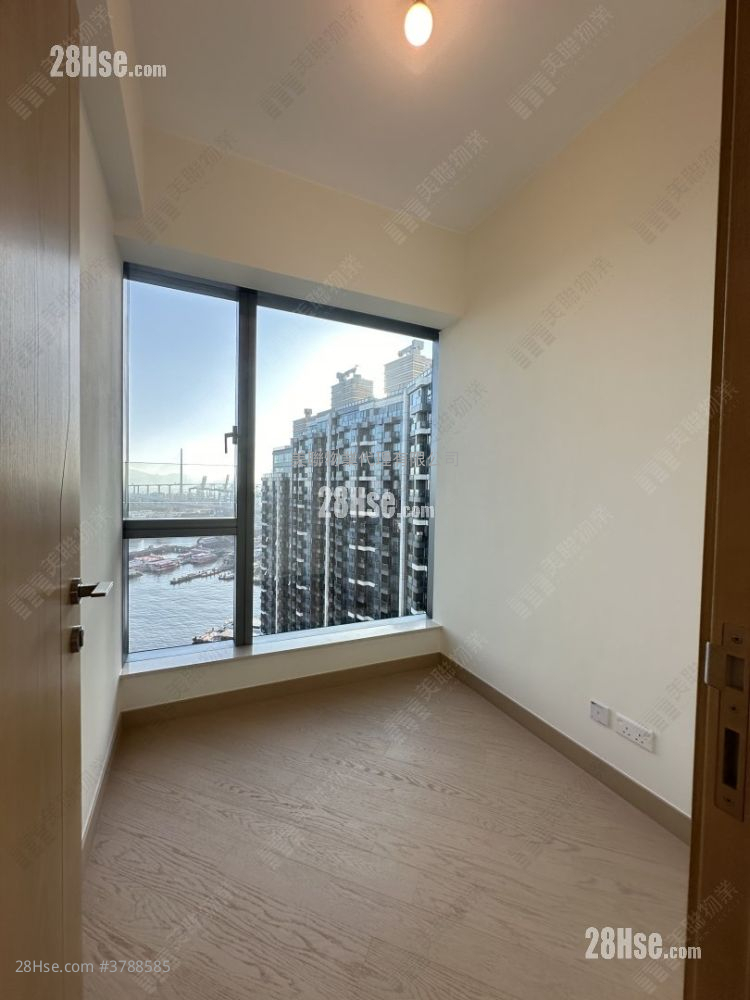 Grand Victoria Sell 2 Bedrooms , 1 Bathroom 605 ft²