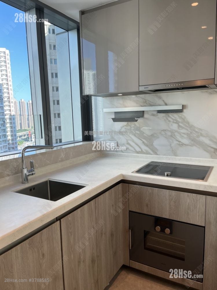 Grand Victoria Sell 2 Bedrooms , 1 Bathroom 605 ft²