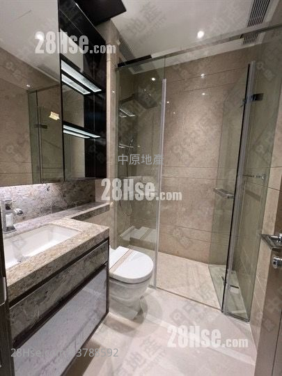 傲玟 租盘 1,425 平方尺