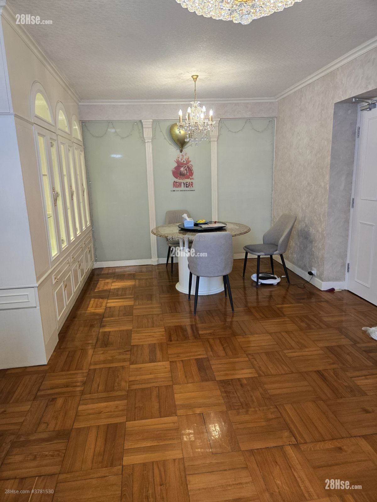 康山花园 租盘 3 房 , 1 浴室 570 平方尺