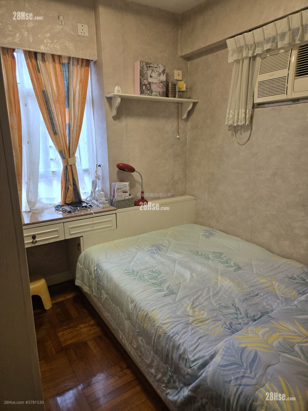 康山花园 租盘 3 房 , 1 浴室 570 平方尺