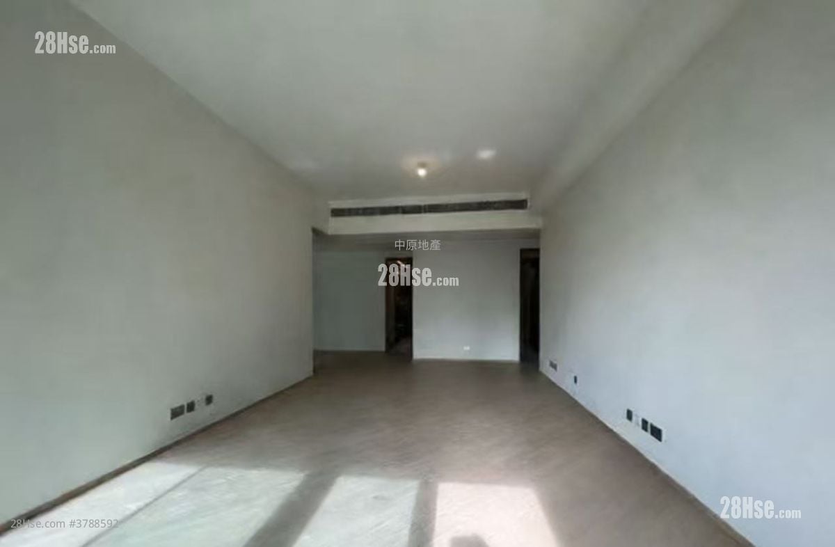 傲玟 租盘 1,425 平方尺