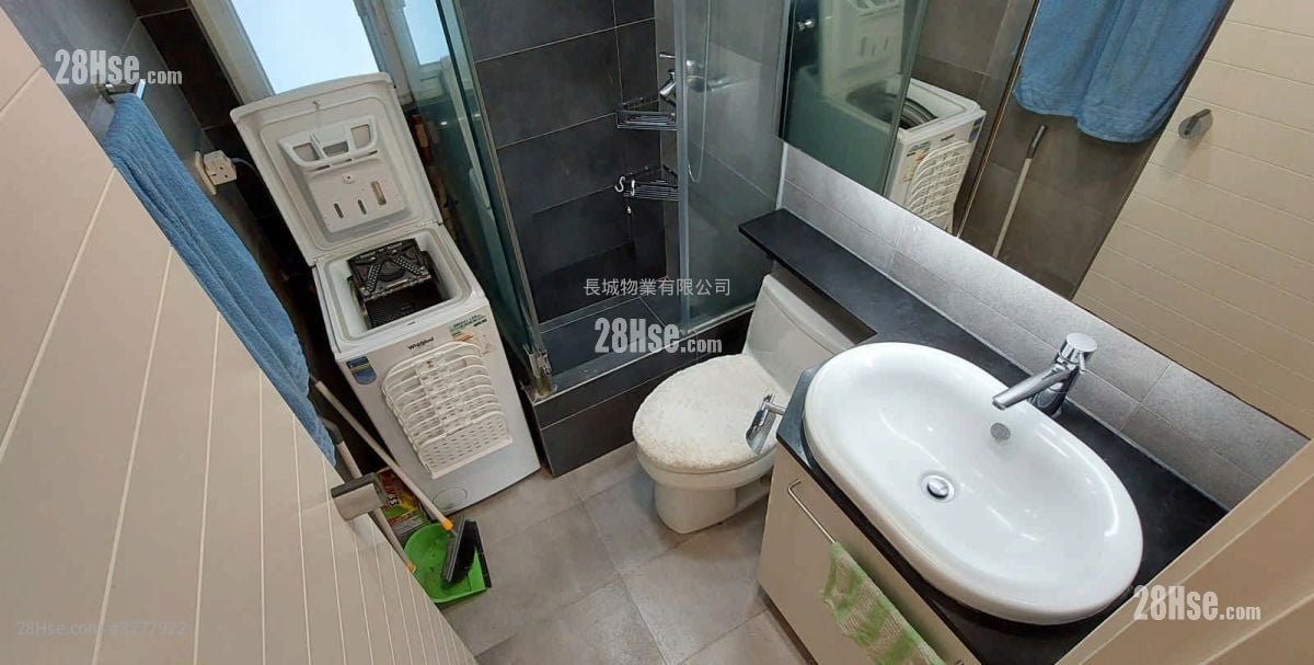 Kornville Sell 3 Bedrooms , 2 Bathrooms 604 ft²