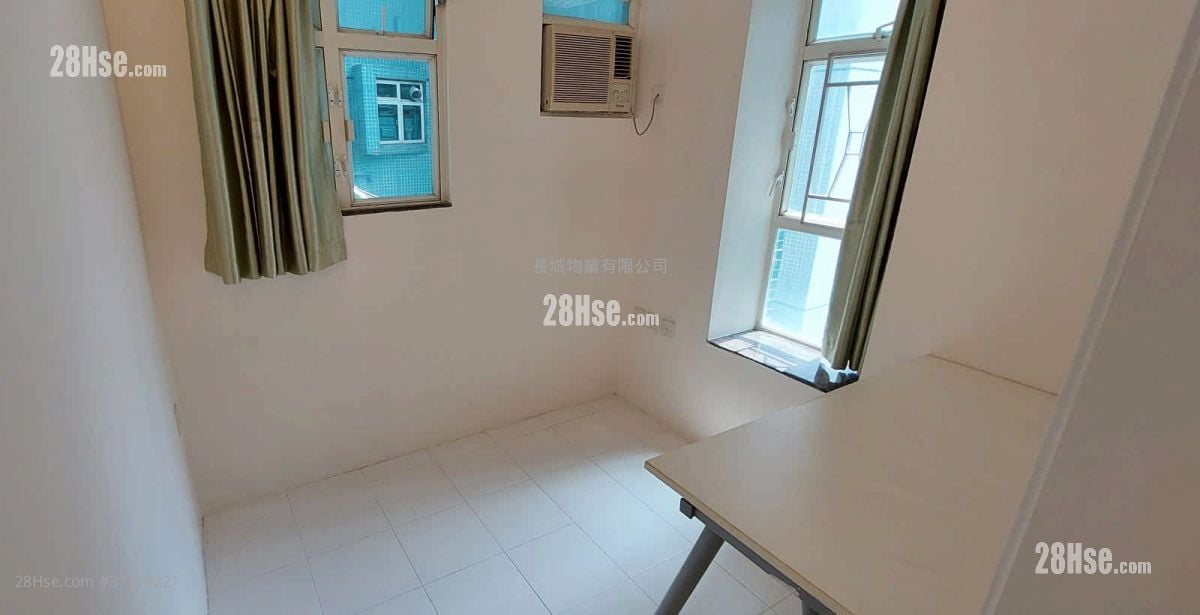 Kornville Sell 3 Bedrooms , 2 Bathrooms 604 ft²