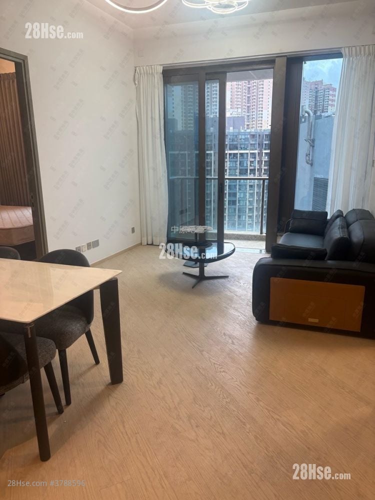 傲玟 租盘 848 平方尺