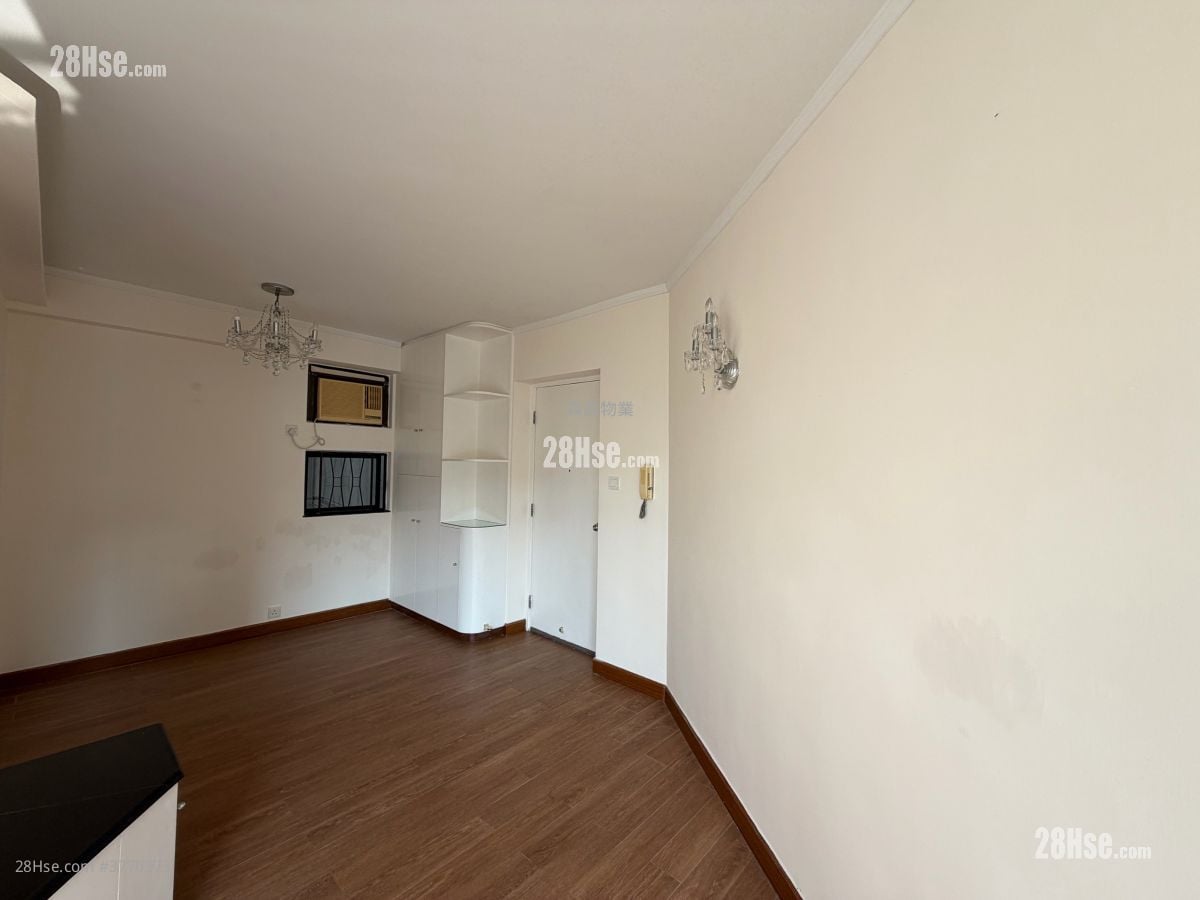 康怡花园 售盘 2 房 , 1 浴室 461 平方尺