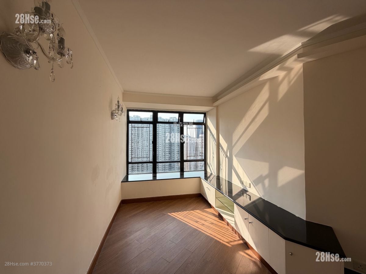 康怡花园 售盘 2 房 , 1 浴室 461 平方尺