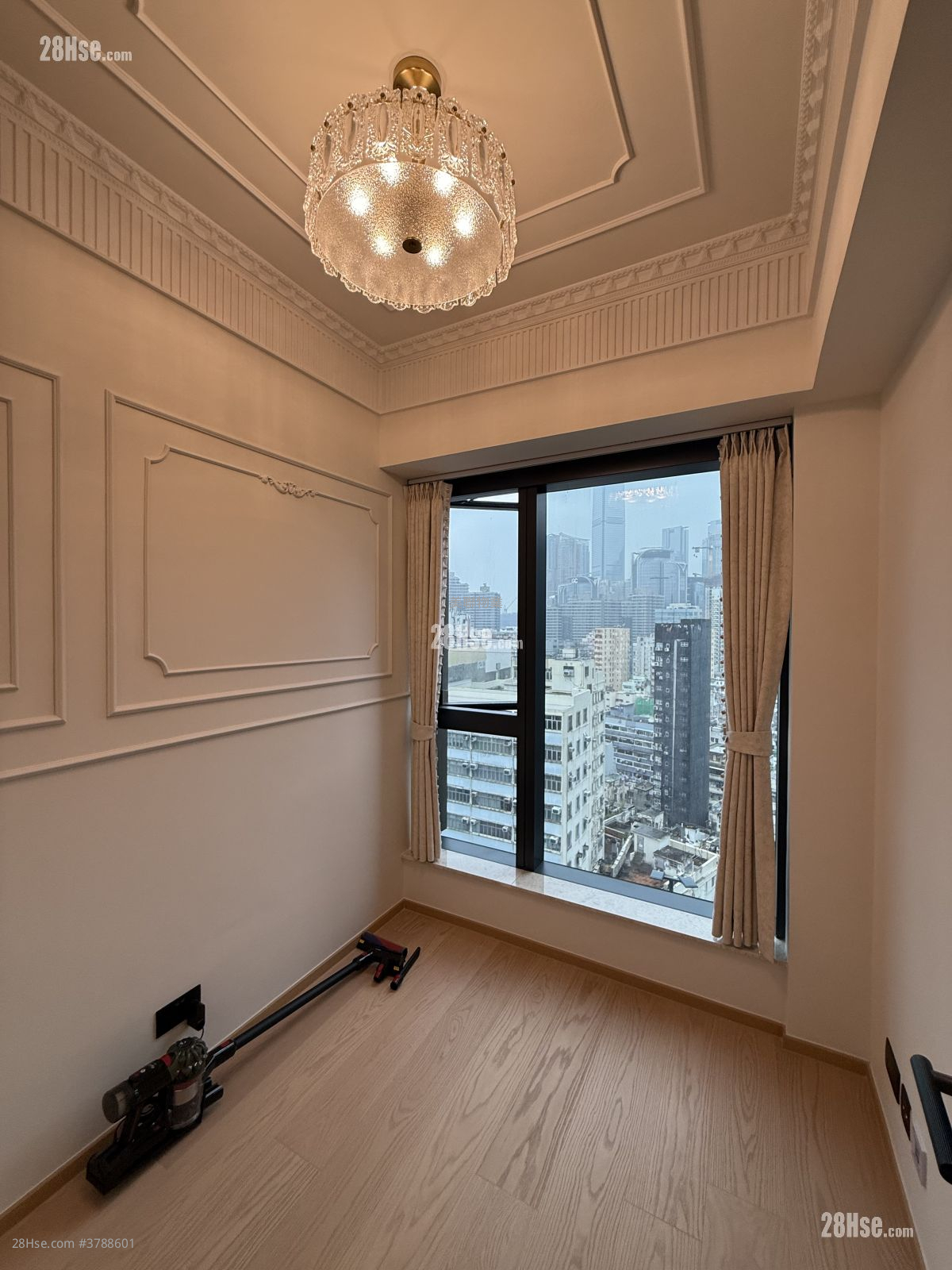 Topside Residence Rental 3 Bedrooms , 1 Bathroom 545 ft²