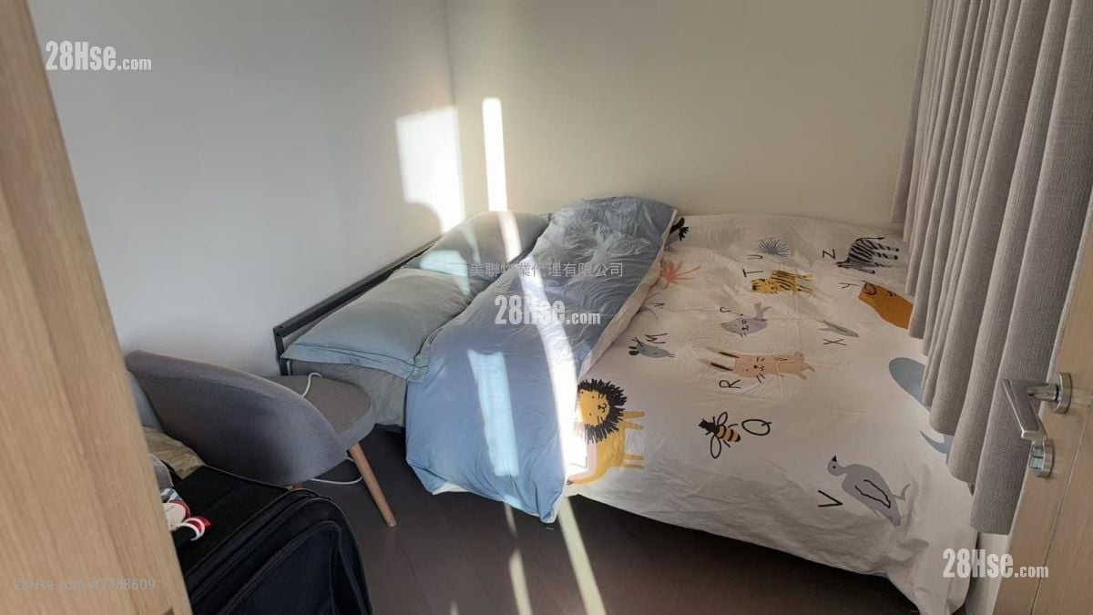 Cullinan West Rental 2 Bedrooms , 1 Bathroom 416 ft²