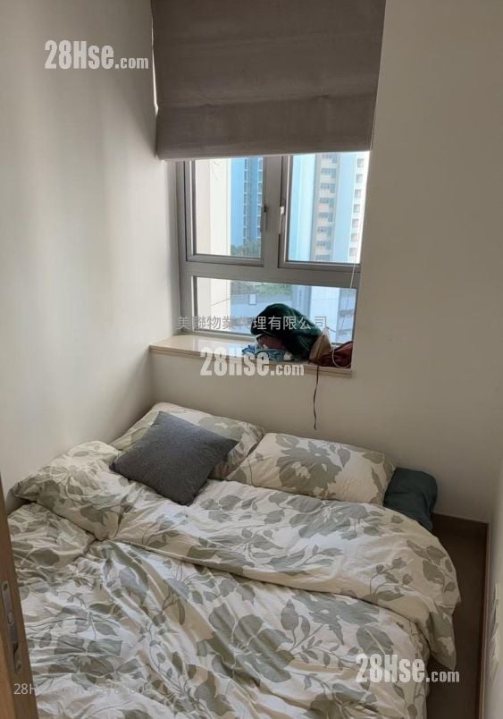 Cullinan West Rental 2 Bedrooms , 1 Bathroom 416 ft²