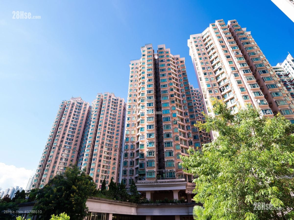 碧湖花园 售盘 2 房 400 平方尺