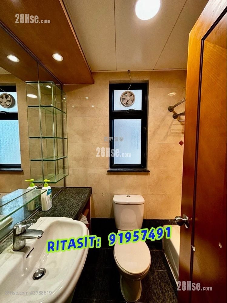 Park Island Sell 2 Bedrooms , 1 Bathroom 537 ft²