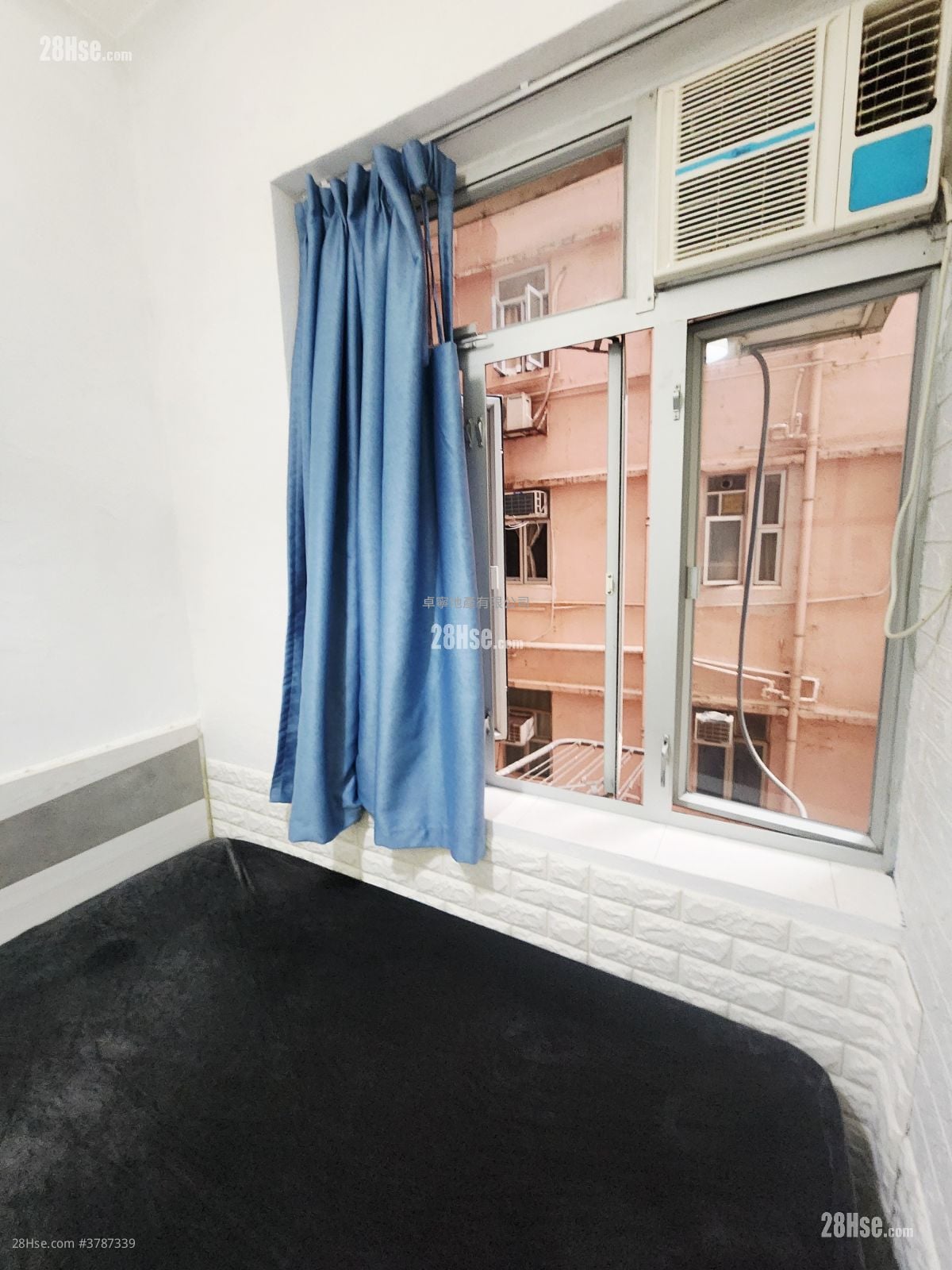 Apartment Rental 170 ft²