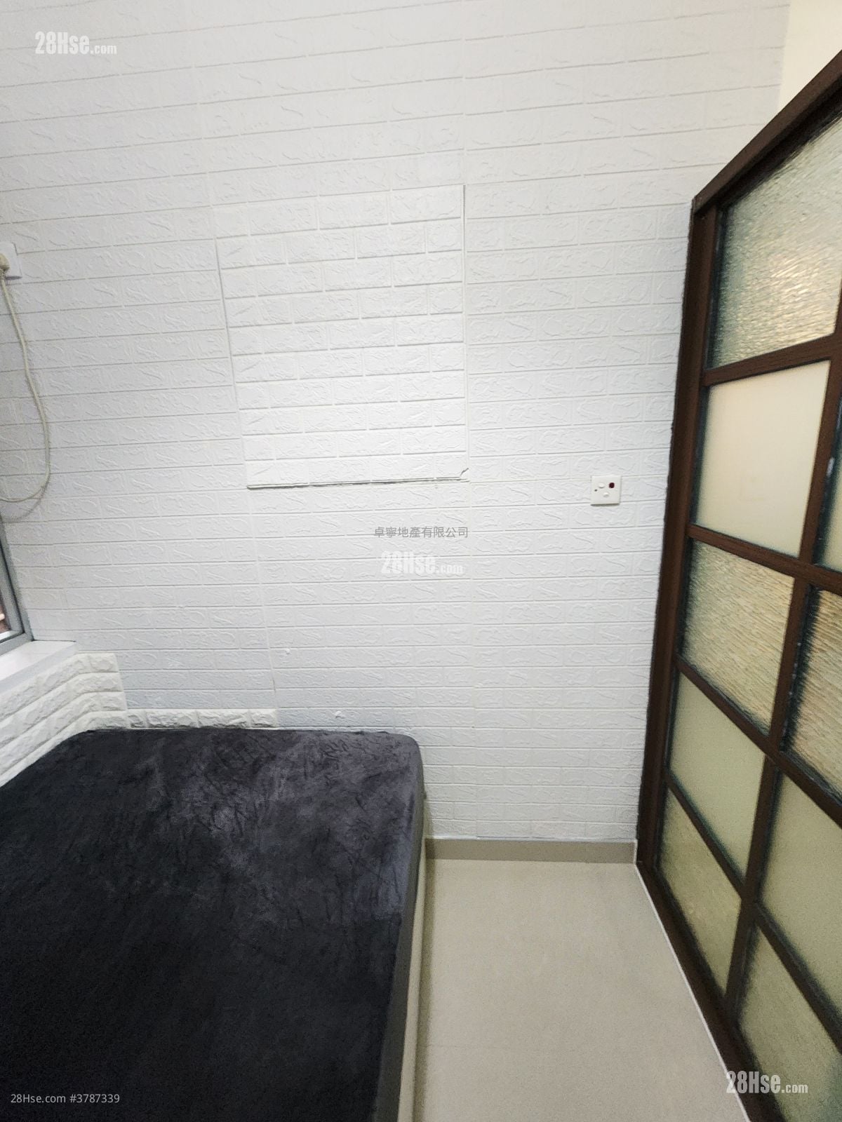 Apartment Rental 170 ft²