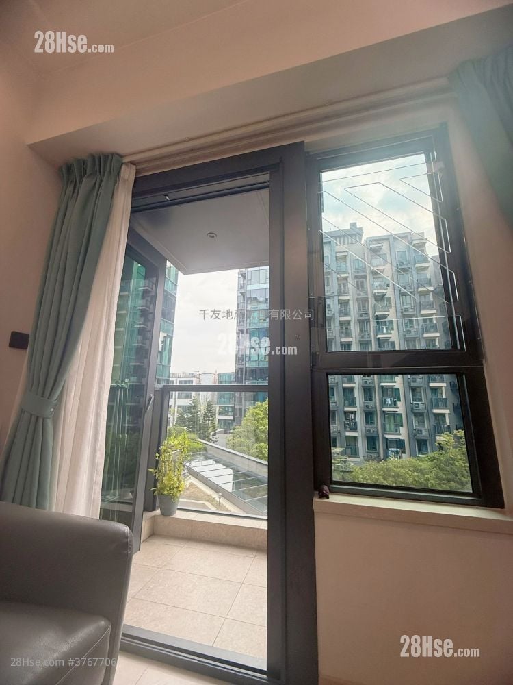 Wetland Seasons Park Rental 3 Bedrooms , 2 Bathrooms 664 ft²