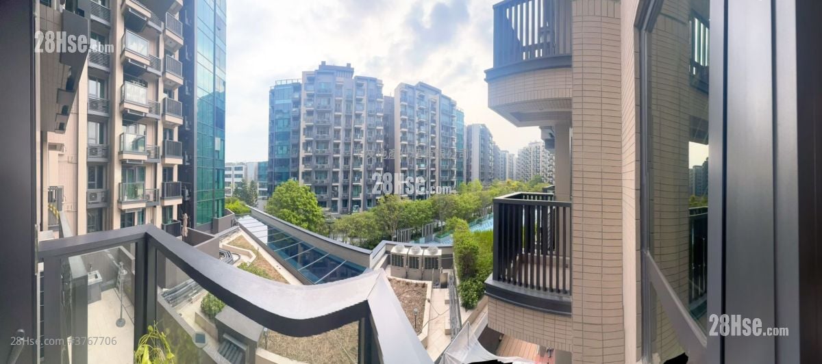 Wetland Seasons Park Rental 3 Bedrooms , 2 Bathrooms 664 ft²