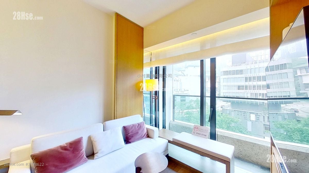 living room: Eight Kwai Fong Happy Valley Rental 1 Bedroom , 1 Bathroom 402 ft²