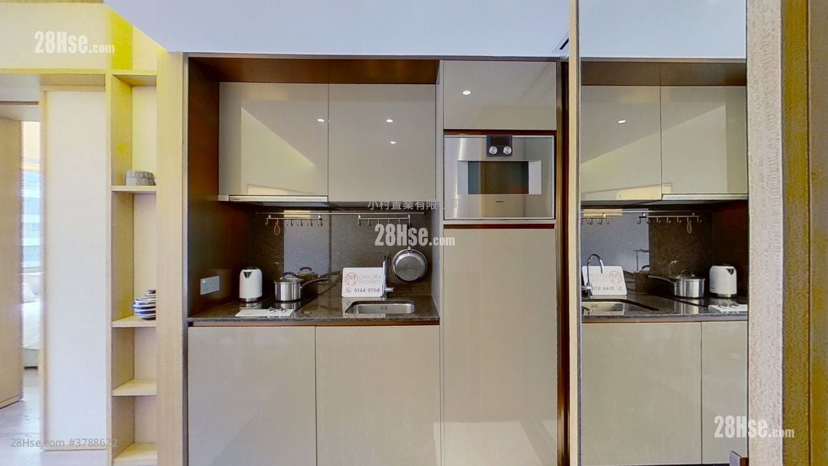 kitchen: Eight Kwai Fong Happy Valley Rental 1 Bedroom , 1 Bathroom 402 ft²