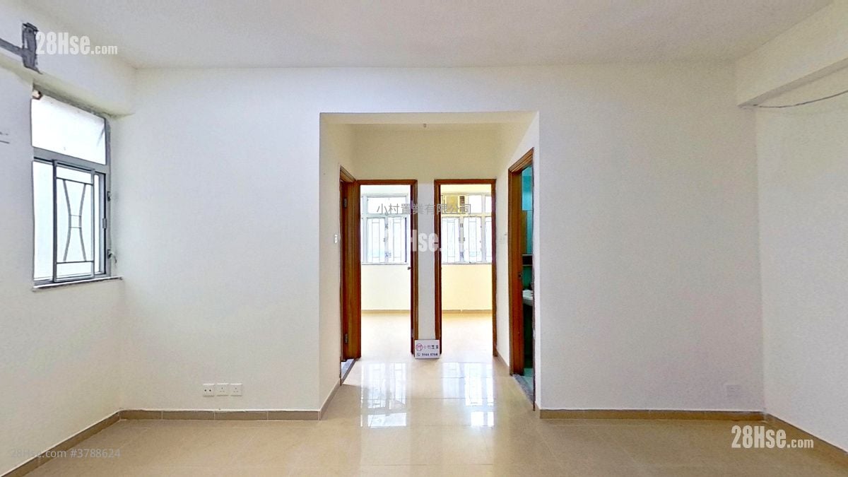 厅: 富裕大厦 售盘 2 房 , 1 浴室 357 平方尺