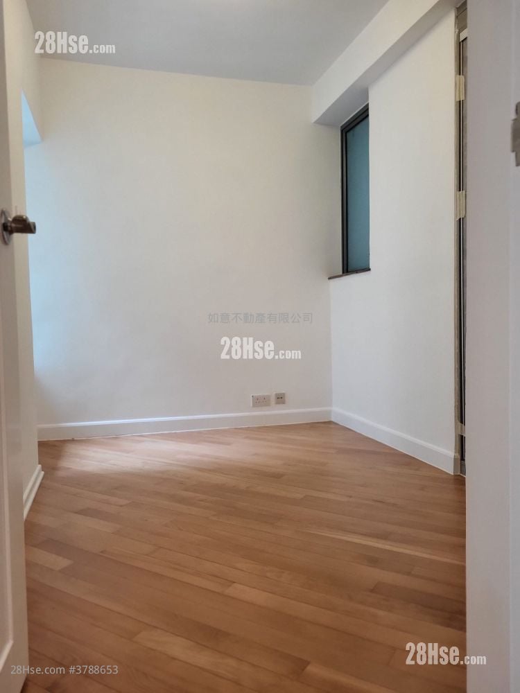 海逸豪园 售盘 2 房 , 1 浴室 426 平方尺