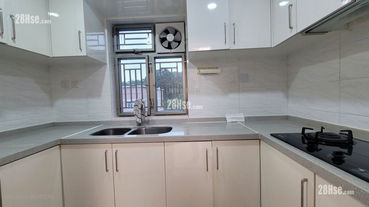 Village Sell 3 Bedrooms , 2 Bathrooms