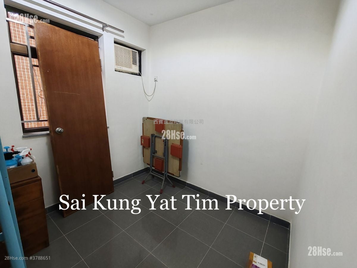 村屋 租盘 2 房 , 1 浴室