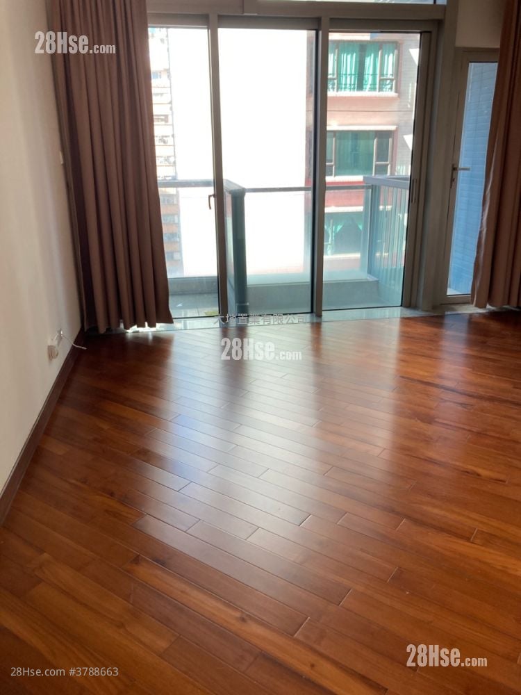 The Avenue Rental Studio , 1 Bathroom 338 ft²